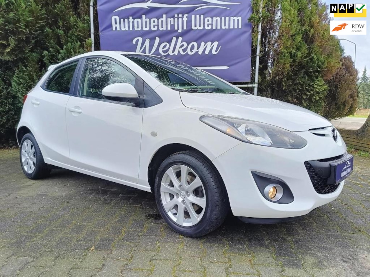 Mazda 2 - 1.3 Cool 5 Deurs , Climate control, LM velgen, enz. - AutoWereld.nl