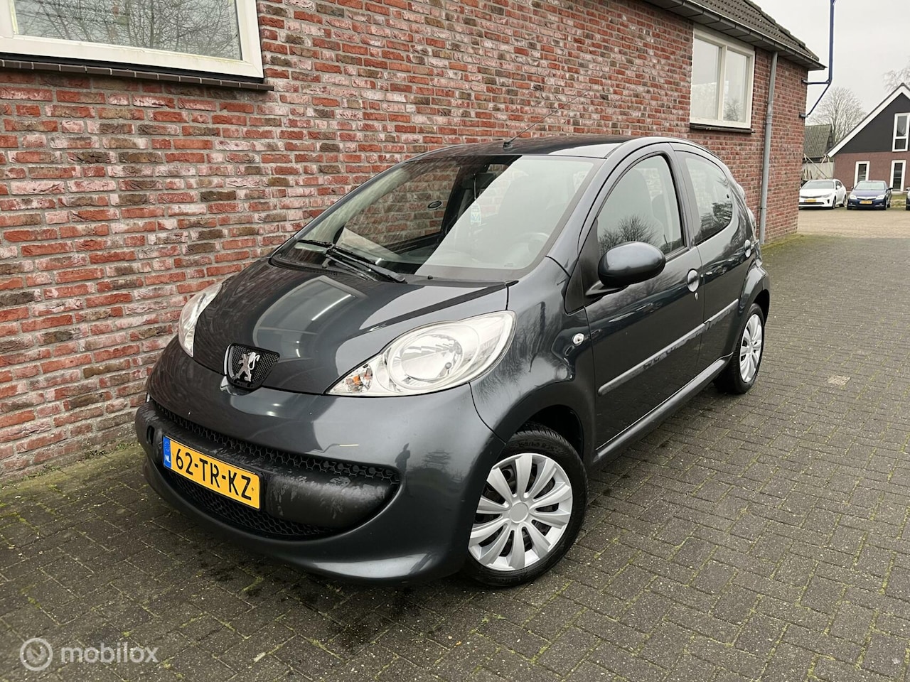 Peugeot 107 - 1.0-12V XS 1.0-12V XS - AutoWereld.nl