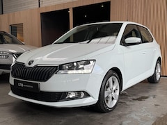 Skoda Fabia - 1.0 MPI Airco | PDC | LED | Stoelverwarming | APK