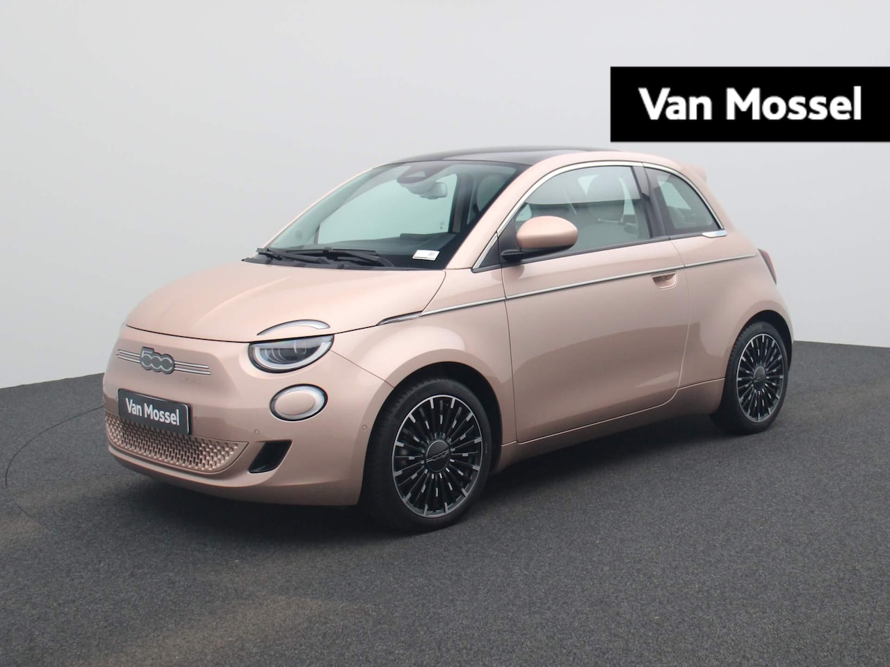 Fiat 500e - La Prima 42 kWh | Leder | Navi | ECC | Cam | Pano | LMV | LED | - AutoWereld.nl