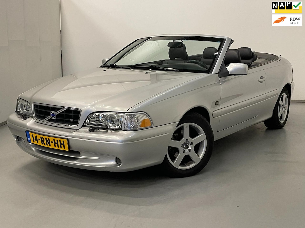 Volvo C70 Convertible - 2.4 T Tourer Black / Aut / NL-auto / Youngtimer - AutoWereld.nl