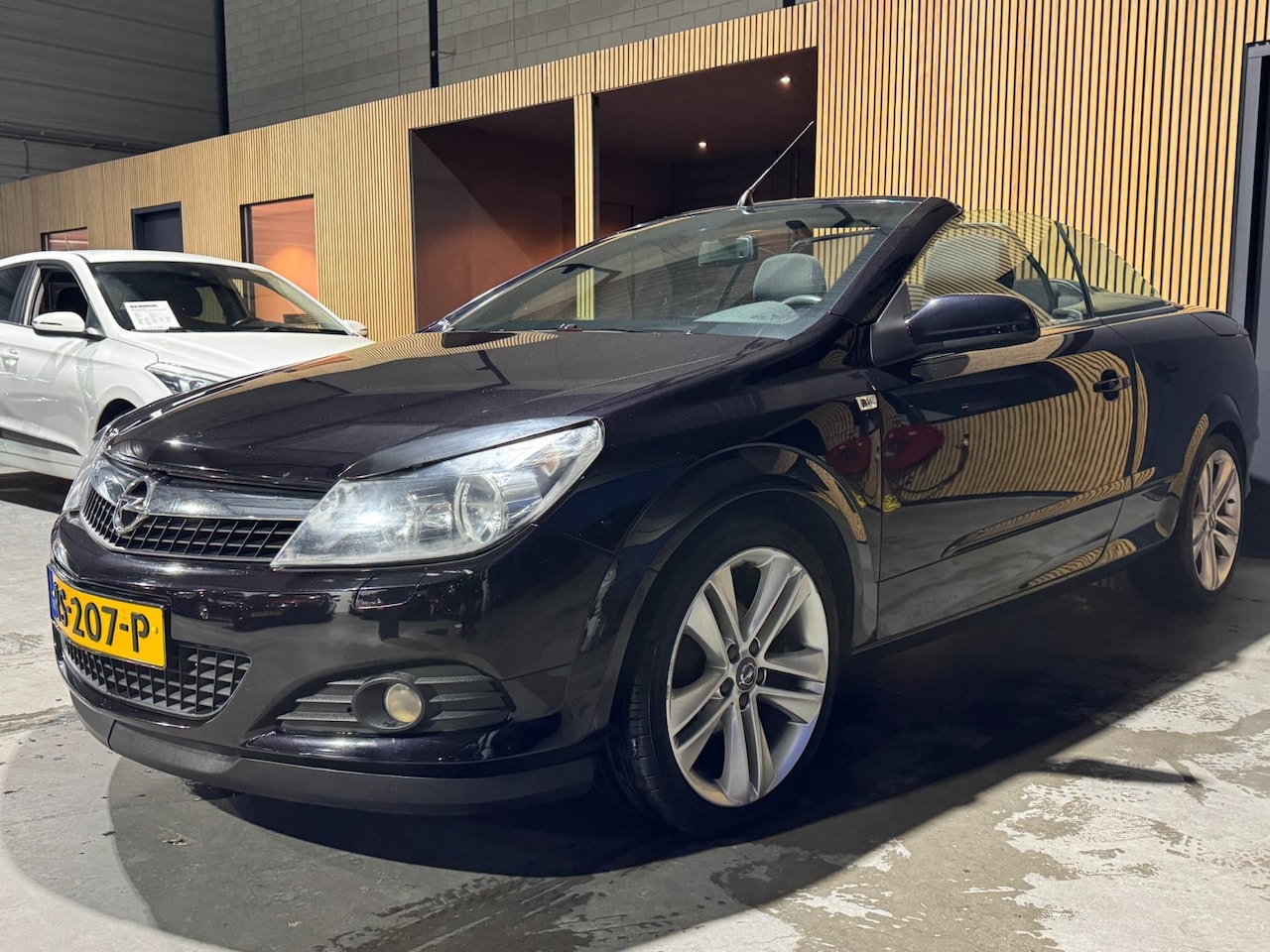 Opel Astra TwinTop - 1.8 Enjoy TwinTop Airco|Cruise|PDC|APK - AutoWereld.nl