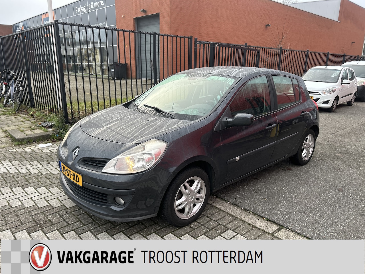 Renault Clio - 1.4-16V Dynamique Luxe | Cruise control | Climate control | APK tot 03-04-2025 | Inruilkoo - AutoWereld.nl