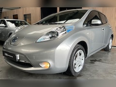 Nissan LEAF - Acenta 30 kWh | Camera | Keyless | Cruise | Airco | Navi