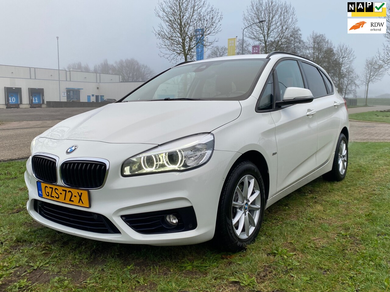 BMW 2-serie Active Tourer - 218i Executive 218i Executive - AutoWereld.nl