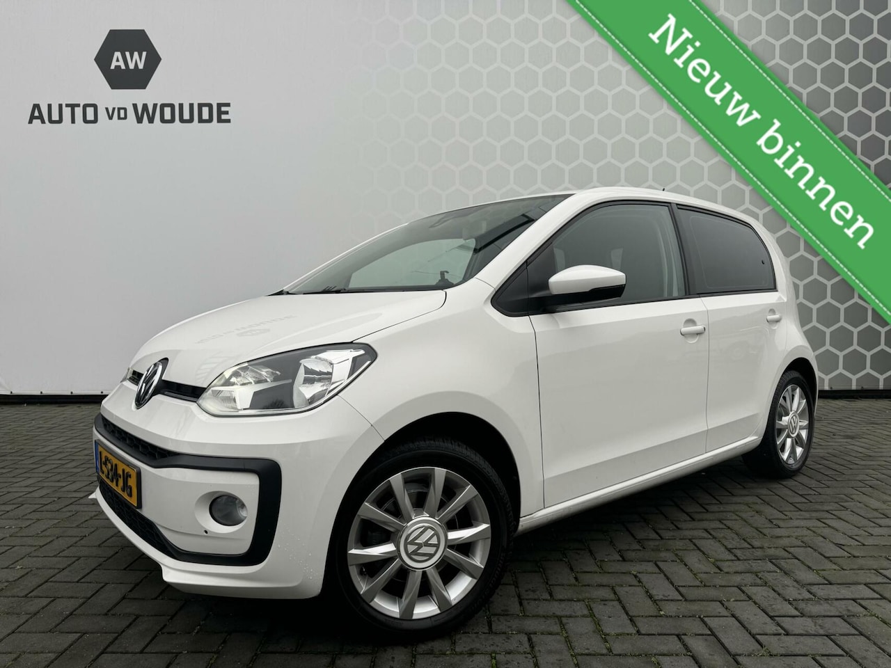 Volkswagen Up! - 1.0 BMT high up! Stoelverwarming Clima Cruise - AutoWereld.nl