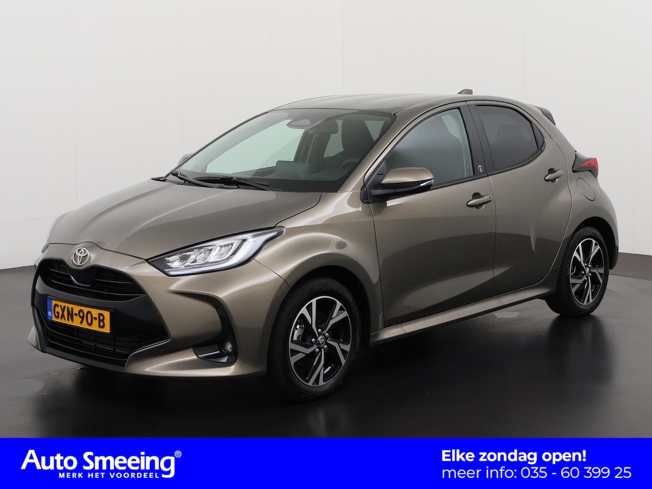 Toyota Yaris - 1.5 Hybrid 115 First Edition | LED | Camera | Adaptive cruise | Carplay | Winter pakket | - AutoWereld.nl