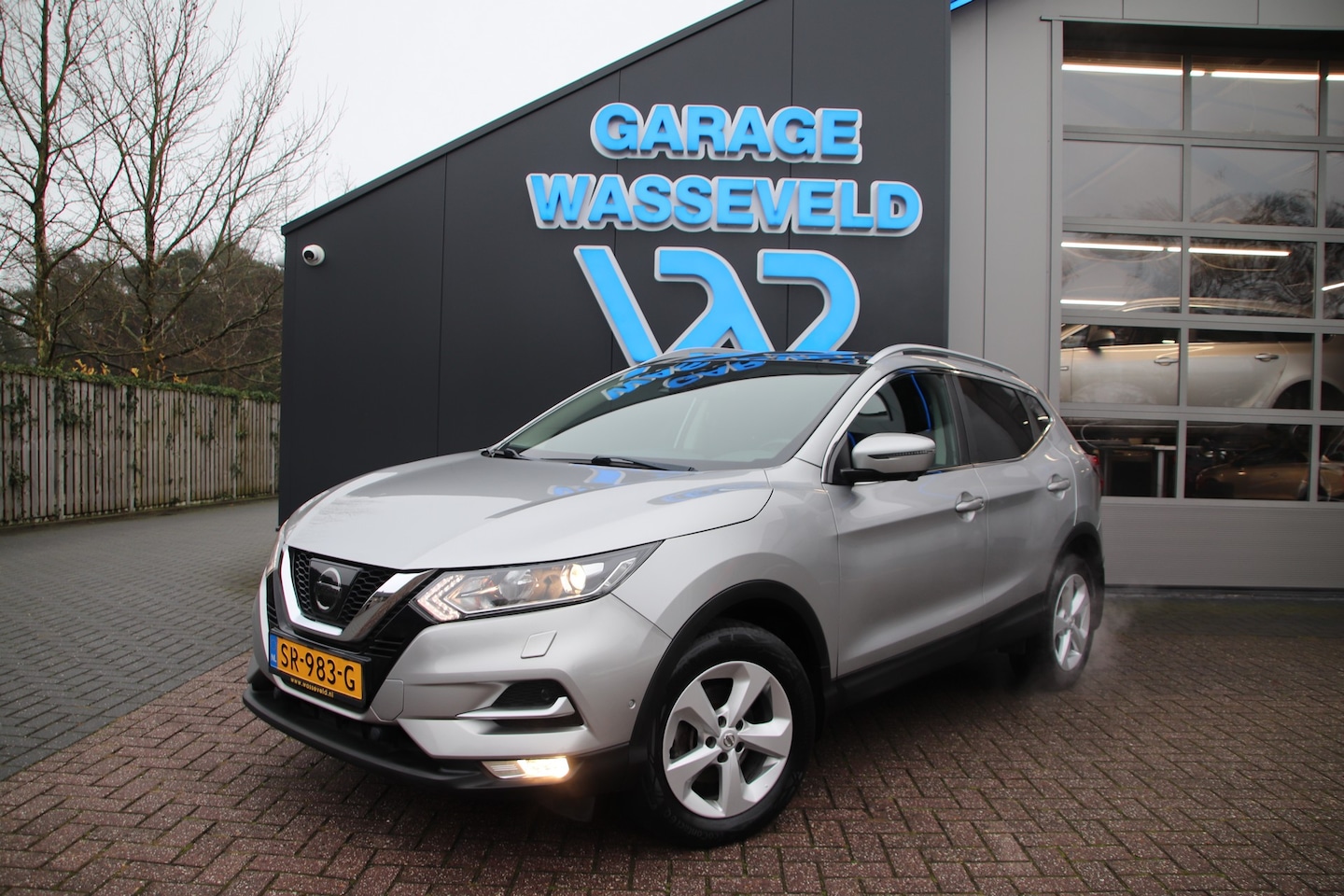 Nissan Qashqai - 1.6 DIG-T Tekna 163PK Trekhaak/Camera/Pano/Cruise - AutoWereld.nl