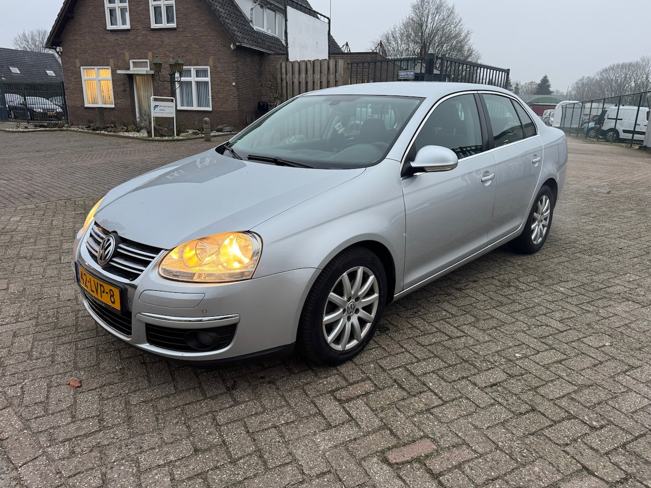 Volkswagen Jetta - 1.4 TSI Comfortline 1.4 TSI Comfortline - AutoWereld.nl