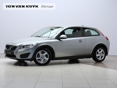 Volvo C30 - 1.6 Kinetic 1e Eigenaar / Navigatie / Bluetooth / Dealer Onderhouden / Trekhaak /