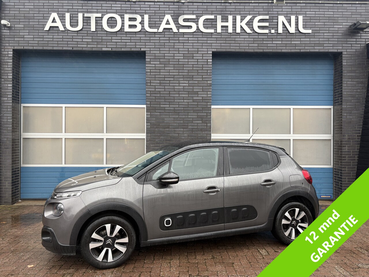 Citroën C3 - 1.2 PureTech Shine 1.2 PureTech 110 pk shine, panodak, navi via smartphone, climate/cruise/lmv - AutoWereld.nl