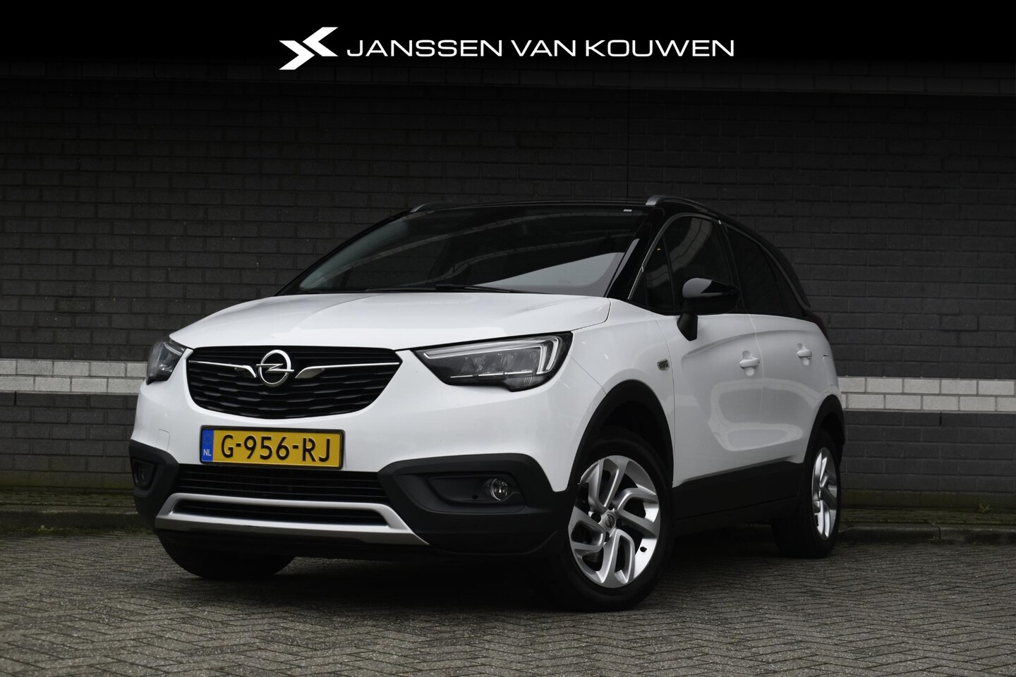 Opel Crossland X - 1.2 Turbo Innovation / Panoramadak / Carplay & Andoid Auto / Keyless - AutoWereld.nl