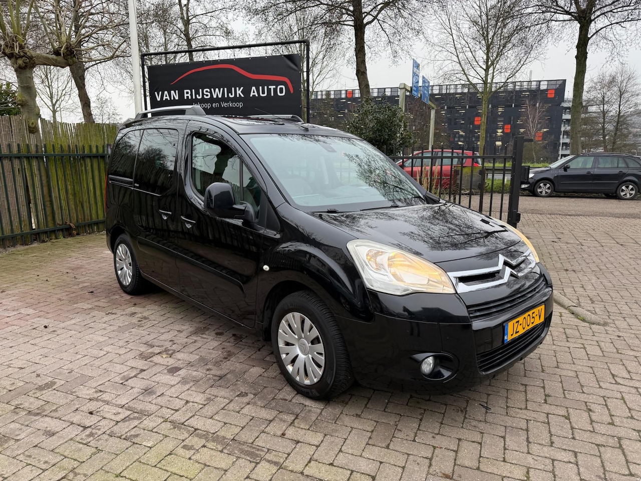 Citroën Berlingo - 1.6 VTi 120 XTR 5Pers Airco Pano Cruise-con - AutoWereld.nl