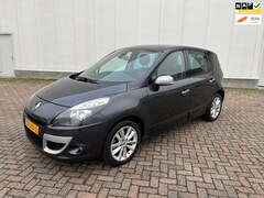 Renault Scénic - 1.4 TCE Celsium trekhaak navigatie 1e eigenaar