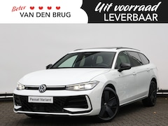 Volkswagen Passat Variant - 1.5 eHybrid R-Line Edition | Black style | Panoramadak | 19" inch lm velgen | Navigatie |