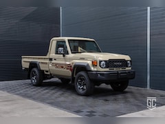 Toyota Land Cruiser - GRJ79 Single Cab LX-Z A/T