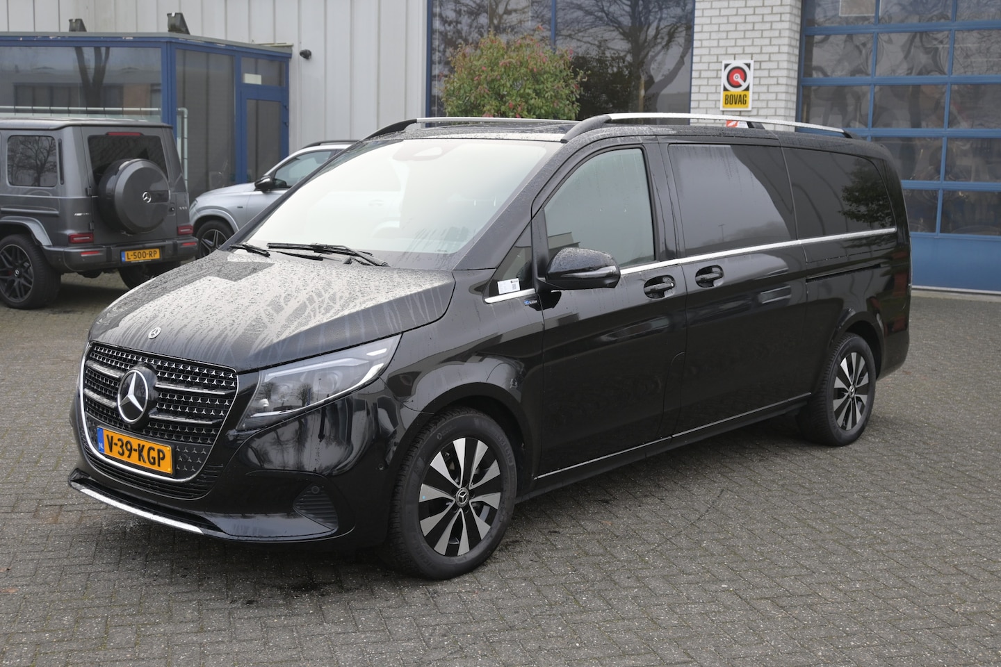 Mercedes-Benz V-klasse - 300d Extra Lang DC Avantgarde Easy pack pakket, Winterpakket met standkachel, Etc. - AutoWereld.nl