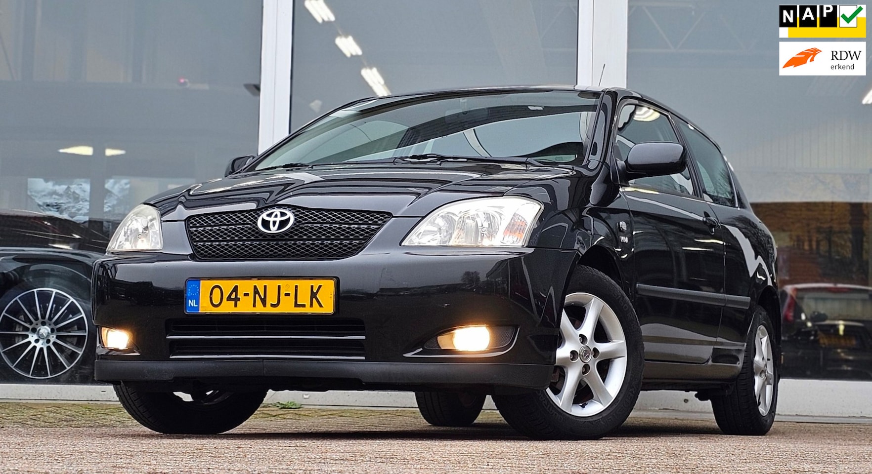 Toyota Corolla - 1.4 VVT-i Linea Luna 100% Onderhouden 3e Eigenaar Airco Trekhaak Mooi! - AutoWereld.nl