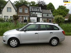 Skoda Fabia Combi - 1.2-12V Airco Cruise Trekhaak PDC 167.000km NAP