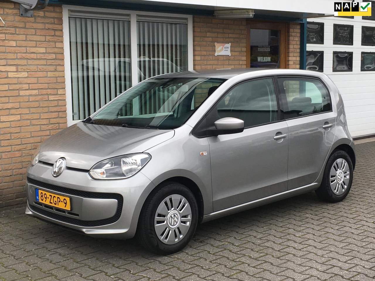 Volkswagen Up! - 1.0 move up! BlueMotion 1.0 move up! BlueMotion - AutoWereld.nl