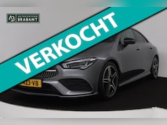 Mercedes-Benz CLA-Klasse - 180 Business Solution AMG Automaat (PANORAMADAK, SFEERVERLICHTING, STOELVERWARMING, NAVIGA