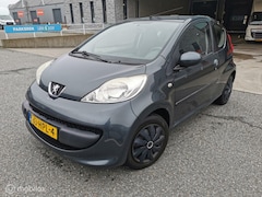 Peugeot 107 - 1.0-12V Sublime Nieuw APK bij aflevering