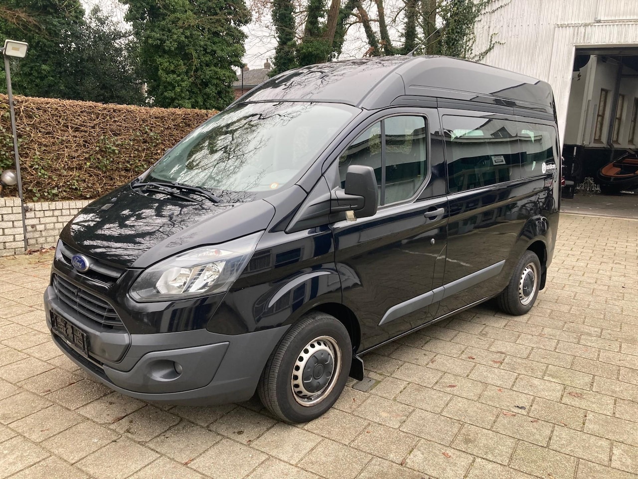 Ford Transit Custom - 2.0 TDCI L1H2 rolstoelbus airco rolstoelauto - AutoWereld.nl