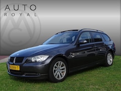 BMW 3-serie Touring - 320i High Executive