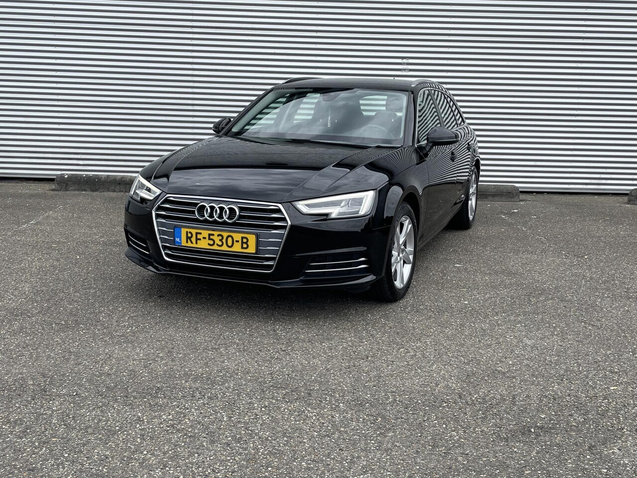 Audi A4 Avant - 1.4 TFSI Sport Lease Edition Navi afn trekhaak - AutoWereld.nl