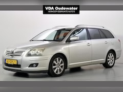 Toyota Avensis Wagon - 1.8 VVTi Luna Business