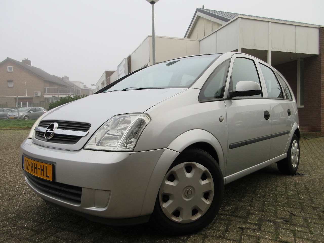 Opel Meriva - 1.6-16V Enjoy Goedonderhouden Meriva Automaat - 200dkm NAP - Airco - 5drs - AutoWereld.nl