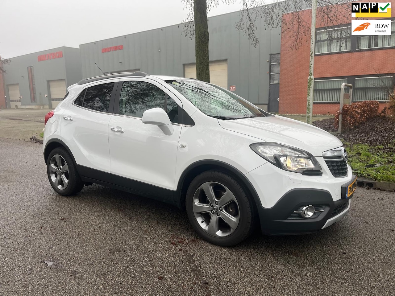 Opel Mokka - 1.7 CDTi Cosmo AUTOMAAT - AutoWereld.nl