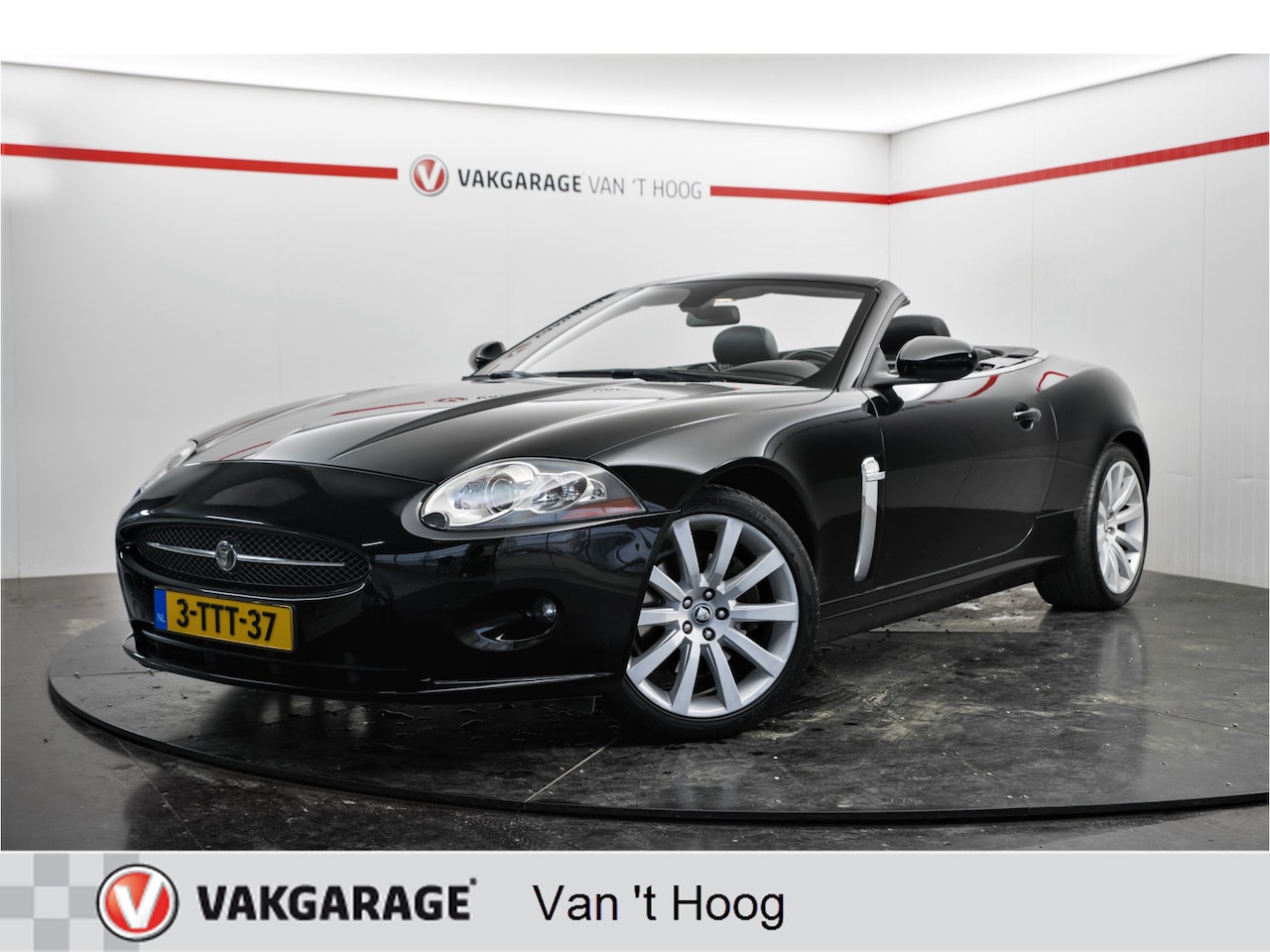 Jaguar XK - 4.2 V8 Convertible/ Youngtimer Zeer nette staat - AutoWereld.nl