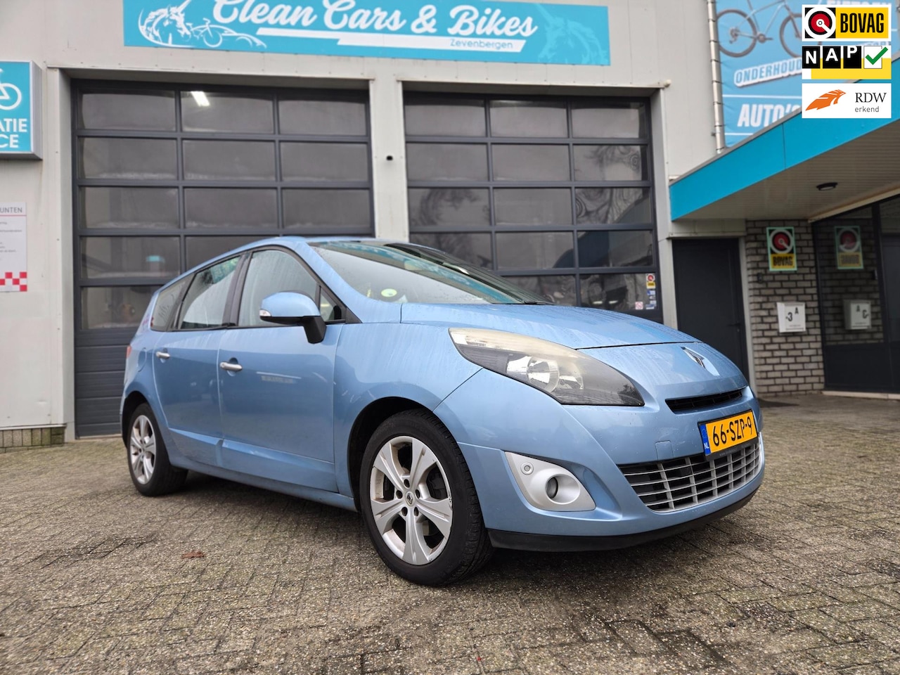 Renault Grand Scénic - 1.6 dCi Dynamique 1.6 dCi Dynamique - AutoWereld.nl