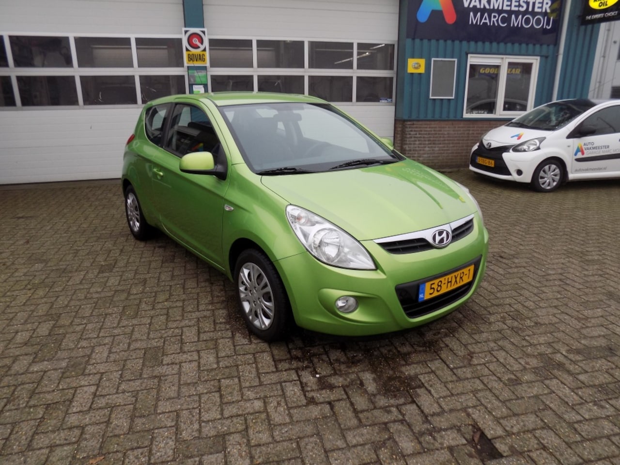 Hyundai i20 - 1.2i Dynamic - AutoWereld.nl