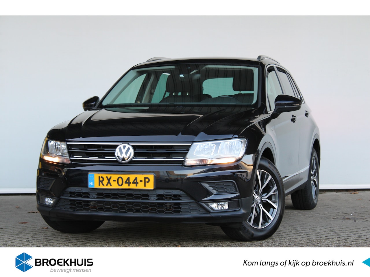 Volkswagen Tiguan - 1.4 TSI ACT Comfortline Business | Adaptieve cruise control | Navigatie | Stoelverwarming - AutoWereld.nl