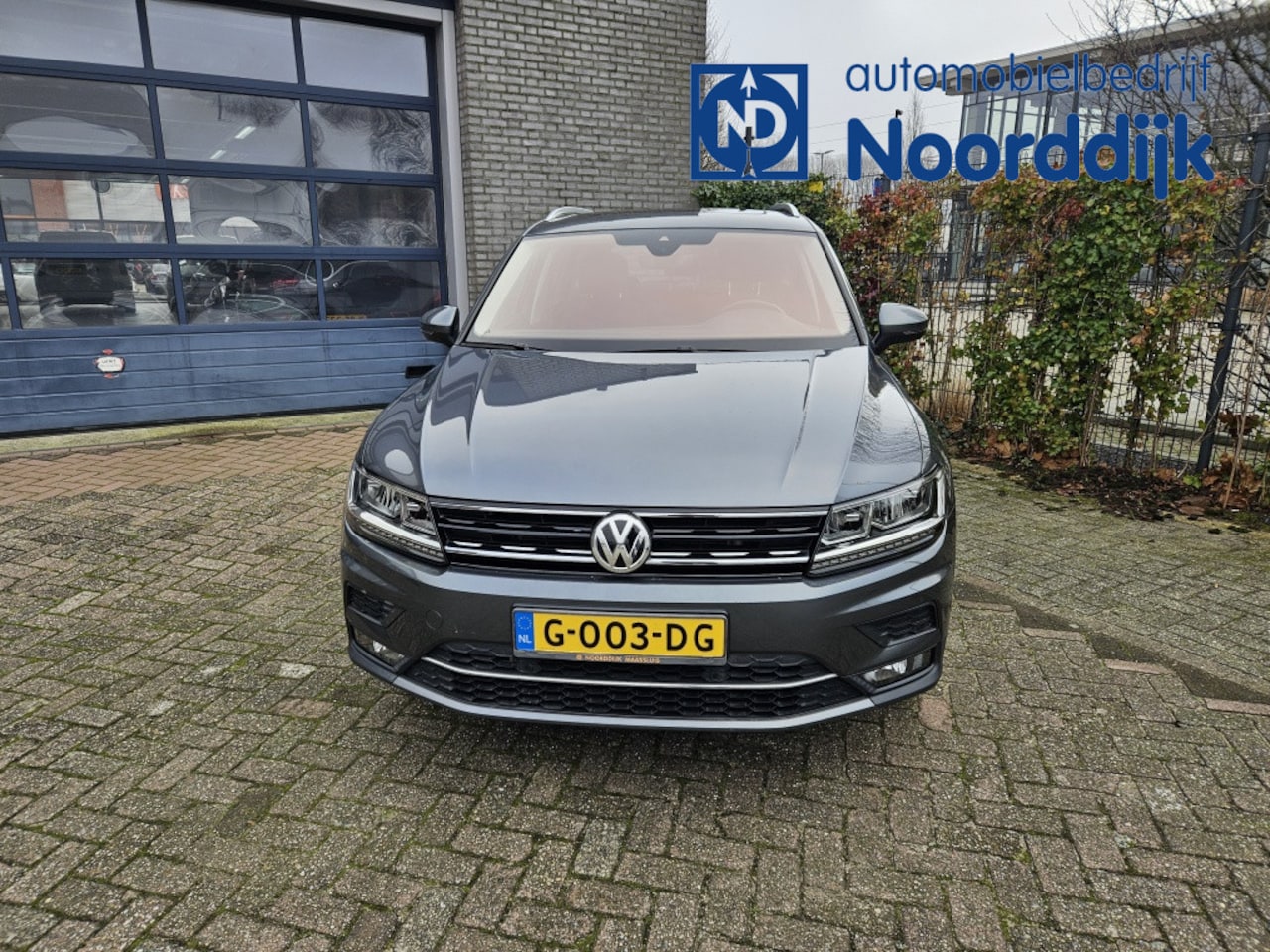 Volkswagen Tiguan - 2.0 TSI 4M. Highline - AutoWereld.nl