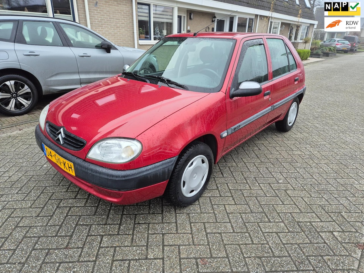 Citroën Saxo - 1.4i SX Automaat - AutoWereld.nl