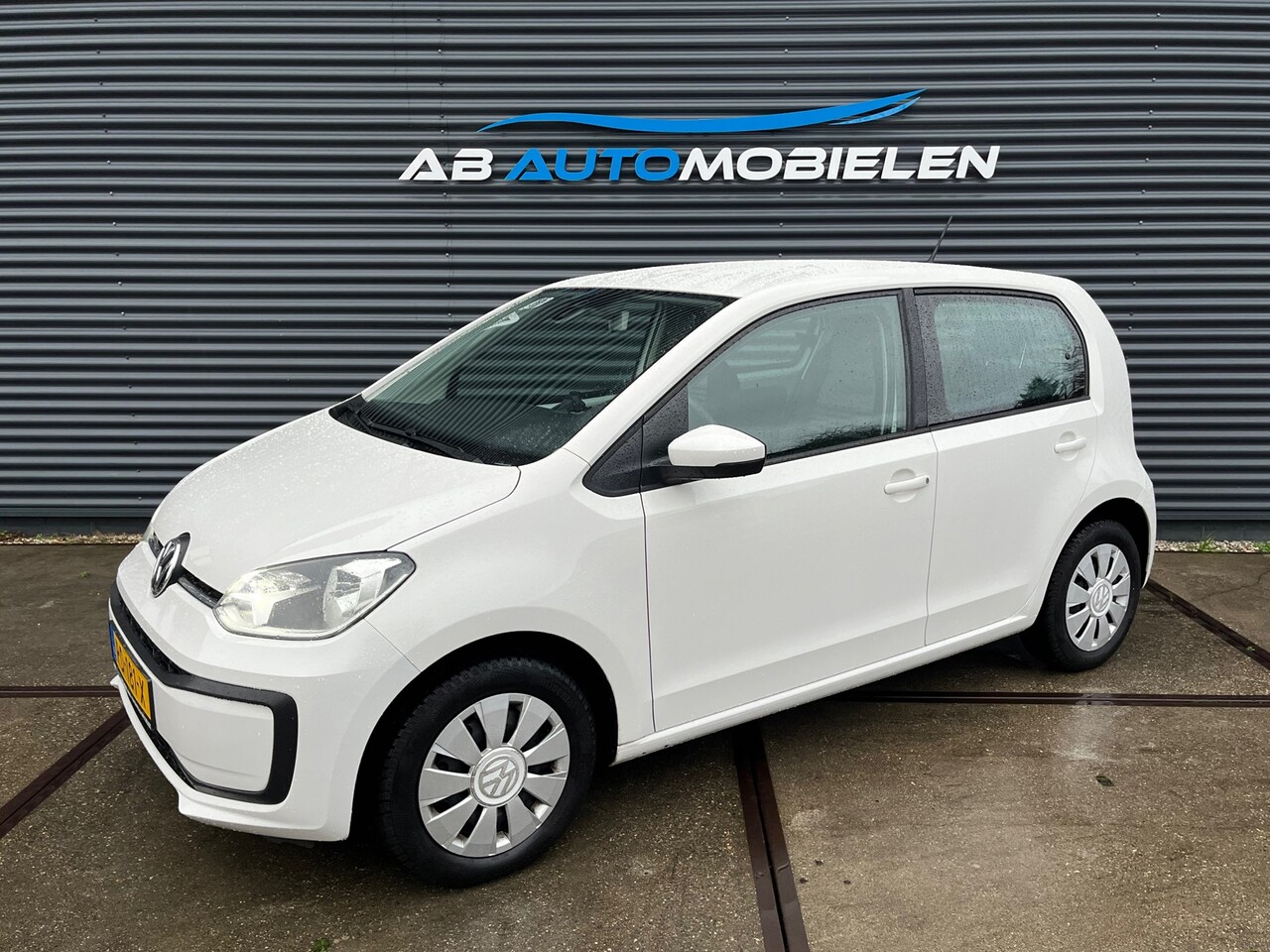 Volkswagen Up! - 1.0 BMT move up! 5 DEURS/ BLUETOOTH/ LED VERL - AutoWereld.nl