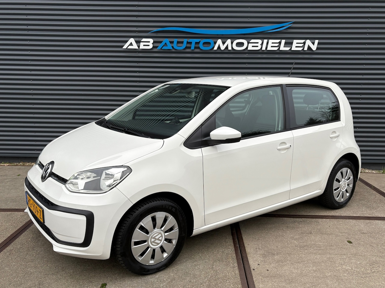 Volkswagen Up! - 1.0 BMT move up! PDC/ BLUETOOT/ CRUISE CONTROL - AutoWereld.nl