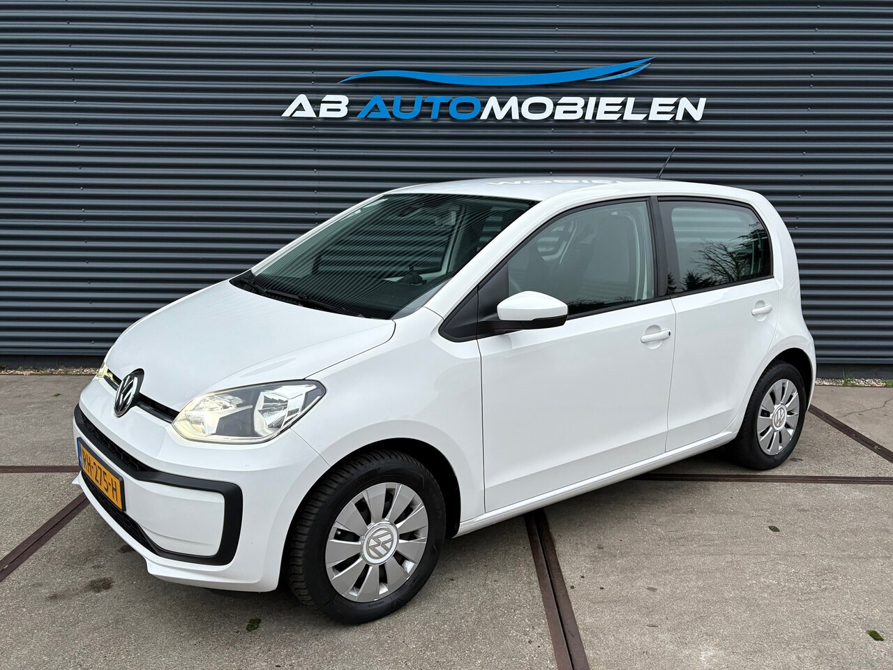 Volkswagen Up! - 1.0 BMT move up! PDC/ BLUETOOT/ CRUISE CONTROL - AutoWereld.nl