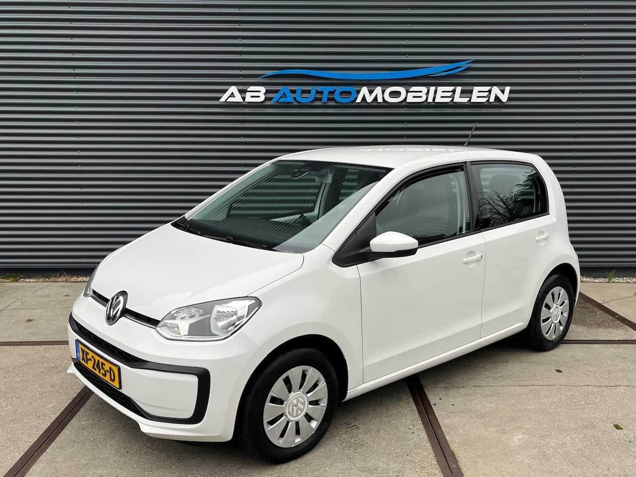 Volkswagen Up! - 1.0 BMT move up! 5 DEURS/ BLUETOOTH/ LED VERL - AutoWereld.nl