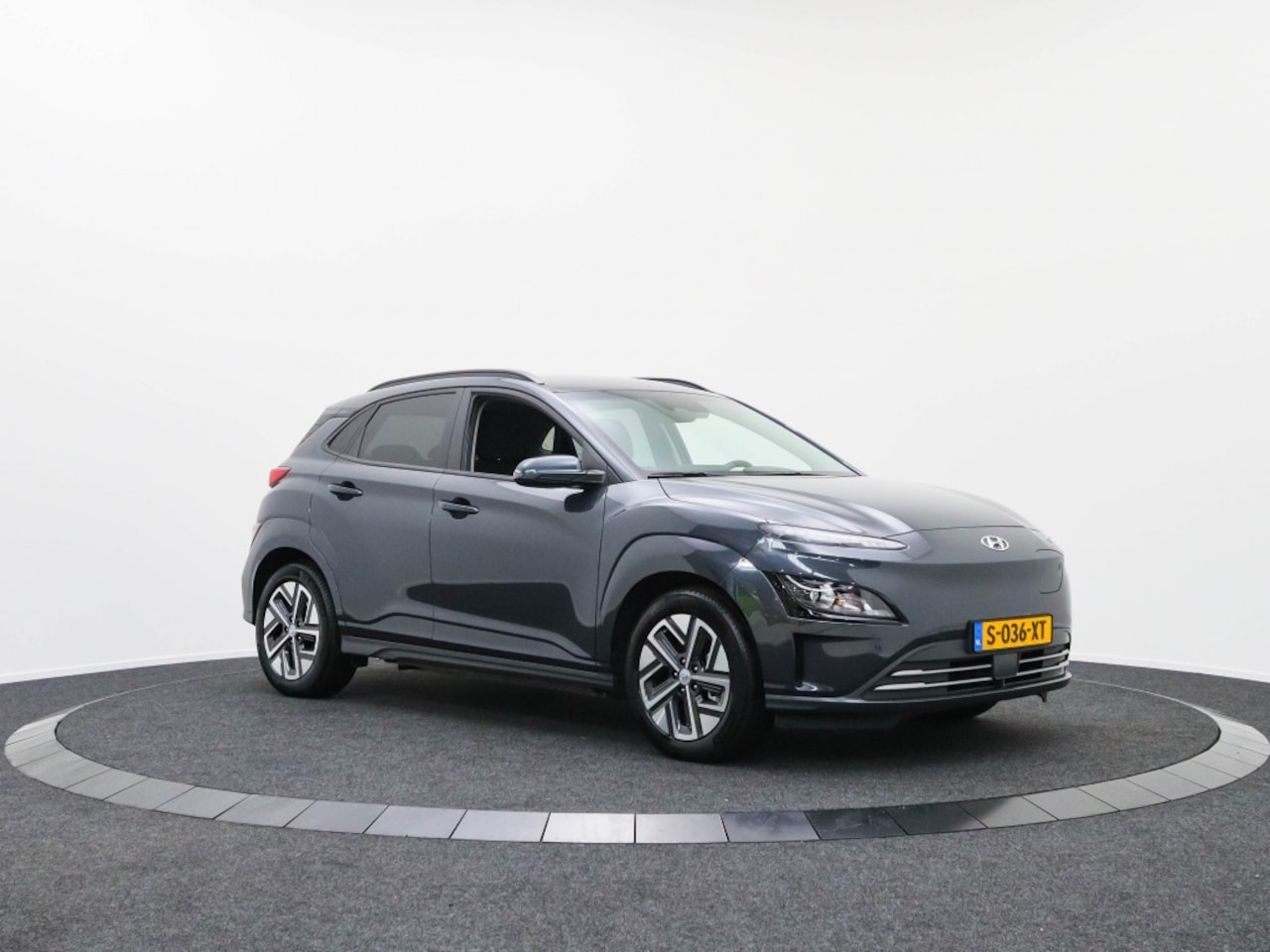 Hyundai Kona Electric - EV Fashion 64 kWh 3FASE | Private lease 499pm - AutoWereld.nl