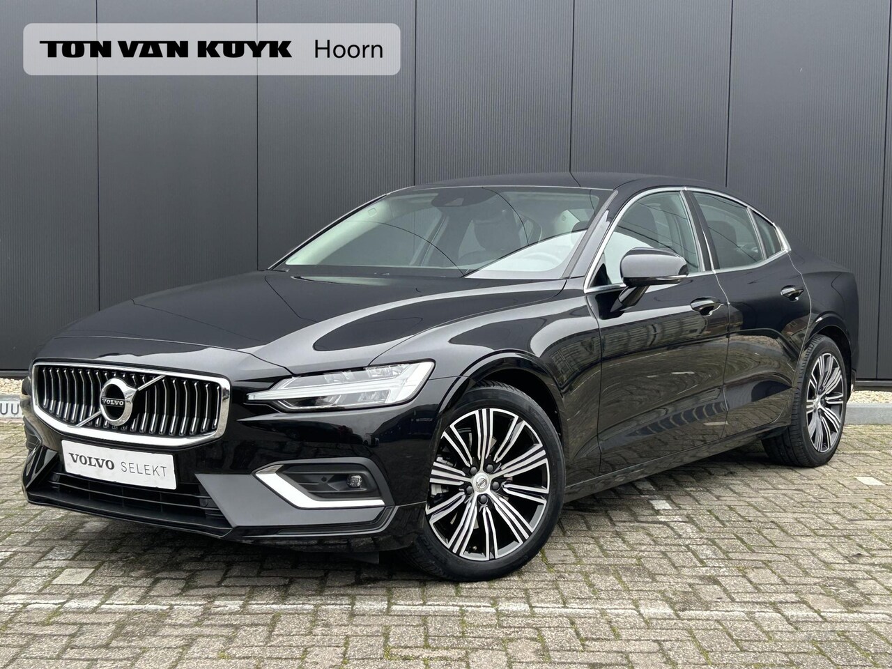 Volvo S60 - 2.0 B4 Inscription / Camera / Harman Kardon / Intellisafe / - AutoWereld.nl