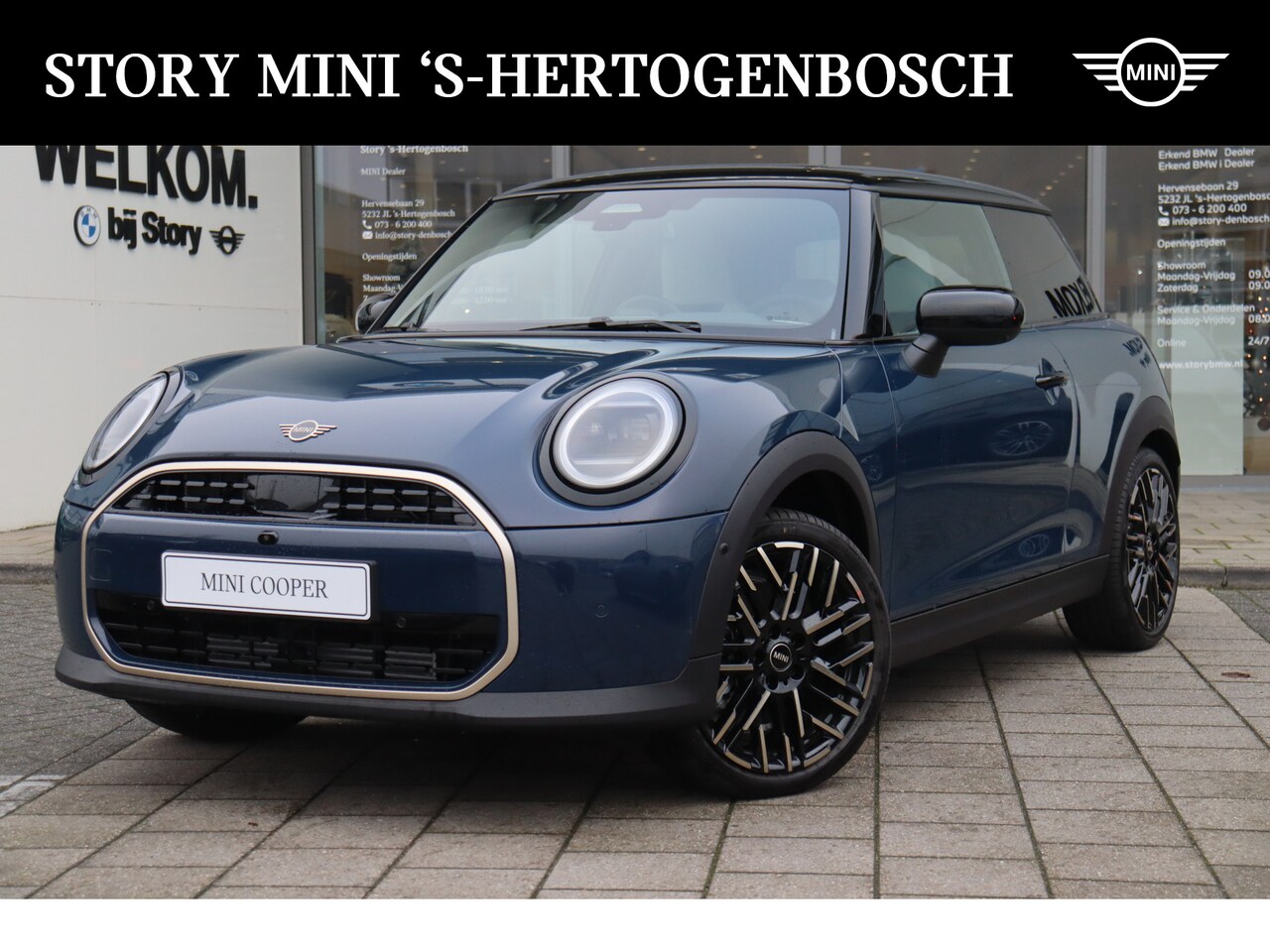 MINI Cooper - Hatchback C Automaat / Favoured Trim / Pakket L / 18 inch Night Flash Spoke 2-tone - AutoWereld.nl