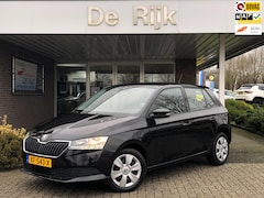 Skoda Fabia - 1.0 Active | Airco, Cruise, Carplay/Android, Trekhaak | Dealeronderhouden | NAP |