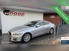 Jaguar XE - 2.0 D Prestige