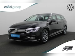 Volkswagen Passat Variant - 1.5 TSI 150PK DSG Elegance Business R / R-Line | Trekhaak | IQ Light | Leder/alcantara | S