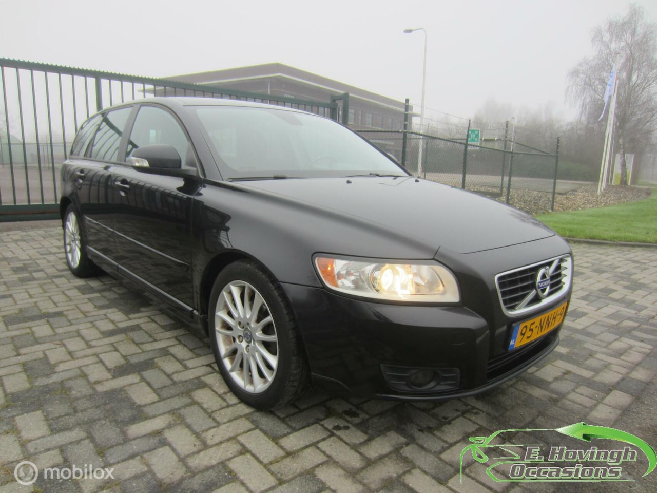 Volvo V50 - 1.6 D2 R-Design 1.6 D2 R-Design - AutoWereld.nl