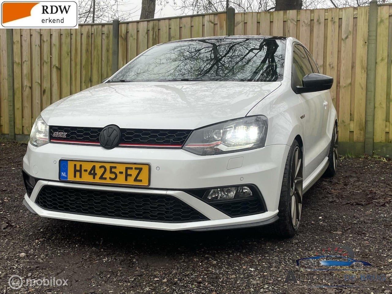 Volkswagen Polo - 1.8 TSI GTI 192 PK Pano verlaagt automaat - AutoWereld.nl